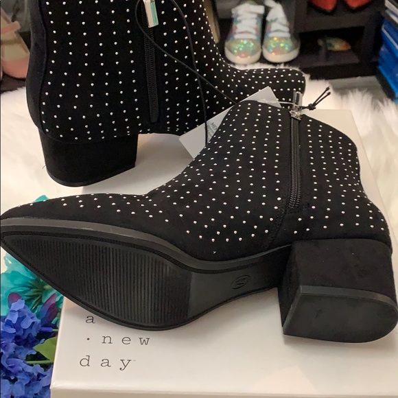 NEW! Studded Valerie Ankle Booties - Picture 6 of 8